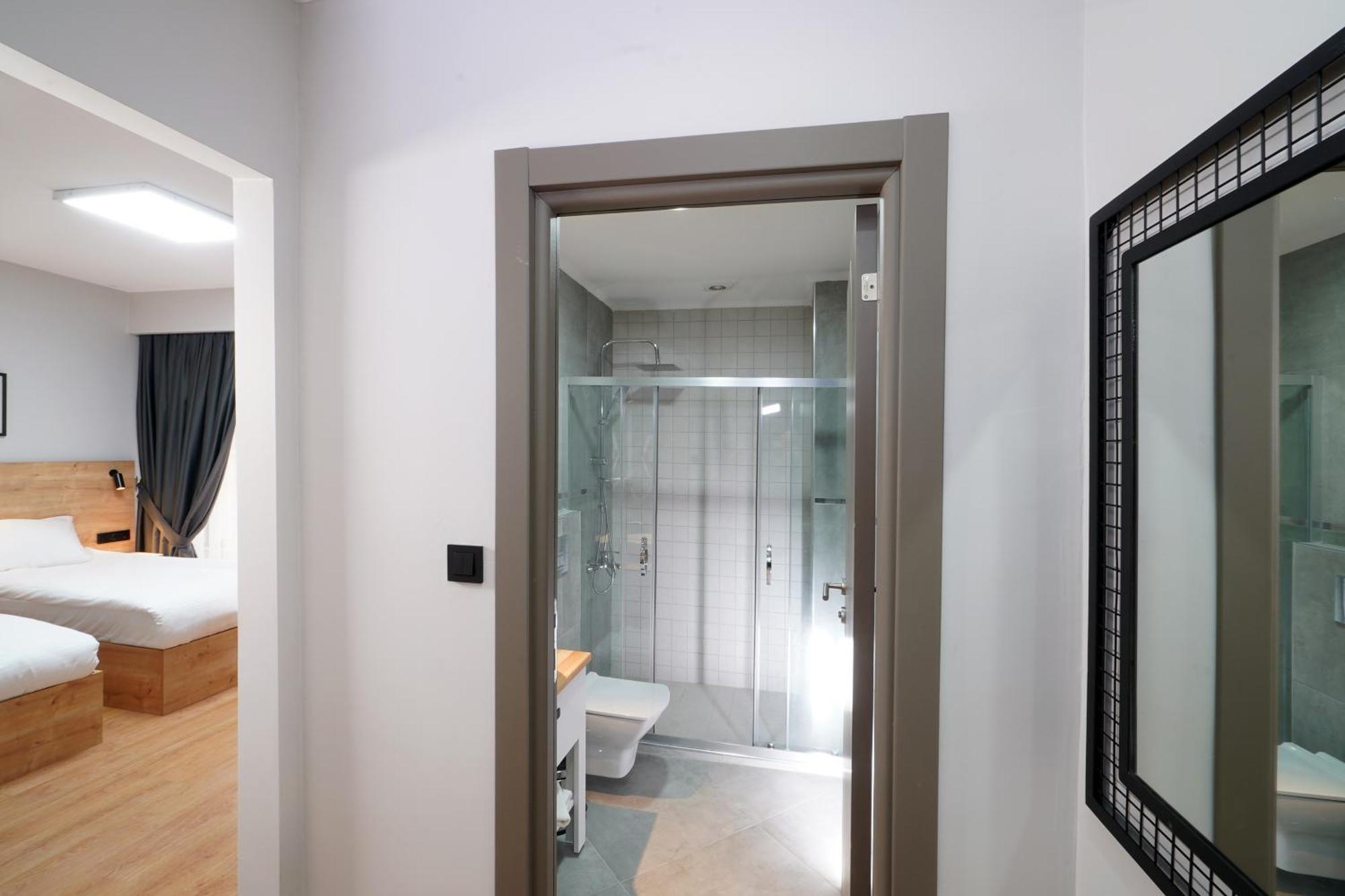 Meet Istanbul Hotel Kadikoy ภายนอก รูปภาพ